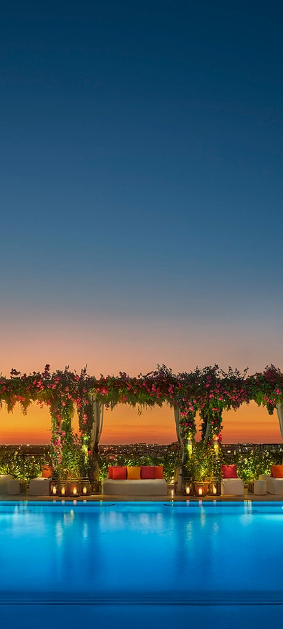 the Rooftop Pool Bar & Deck at The Tampa EDITION hotel in Tampa, Florida