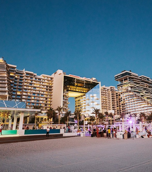 FIVE Palm Jumeirah Hotel entrance view