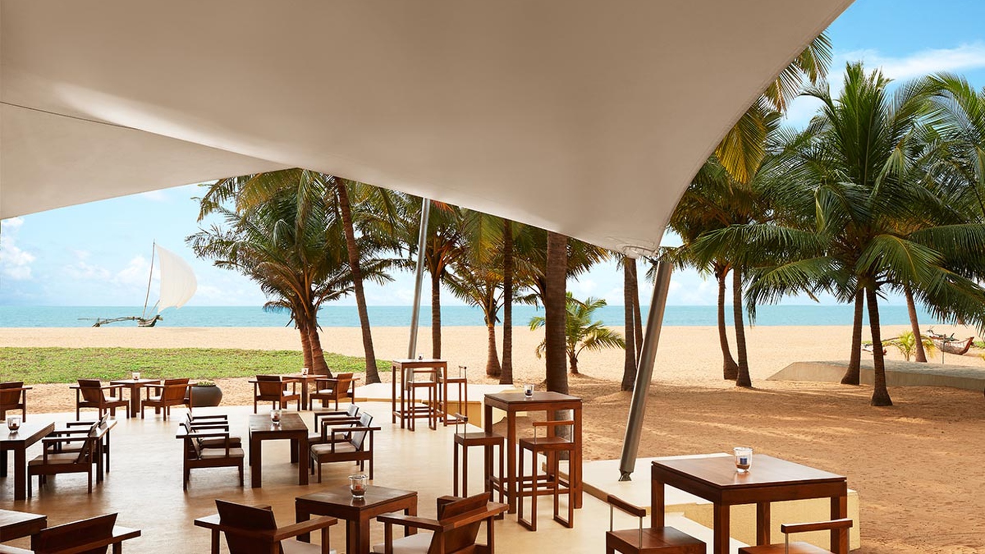  "The Deck" at the Jetwing Beach hotel in Negombo, Sri Lanka