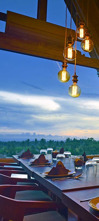 a dining area at the Wapa di Ume Resort & Spa in Ubud, Bali