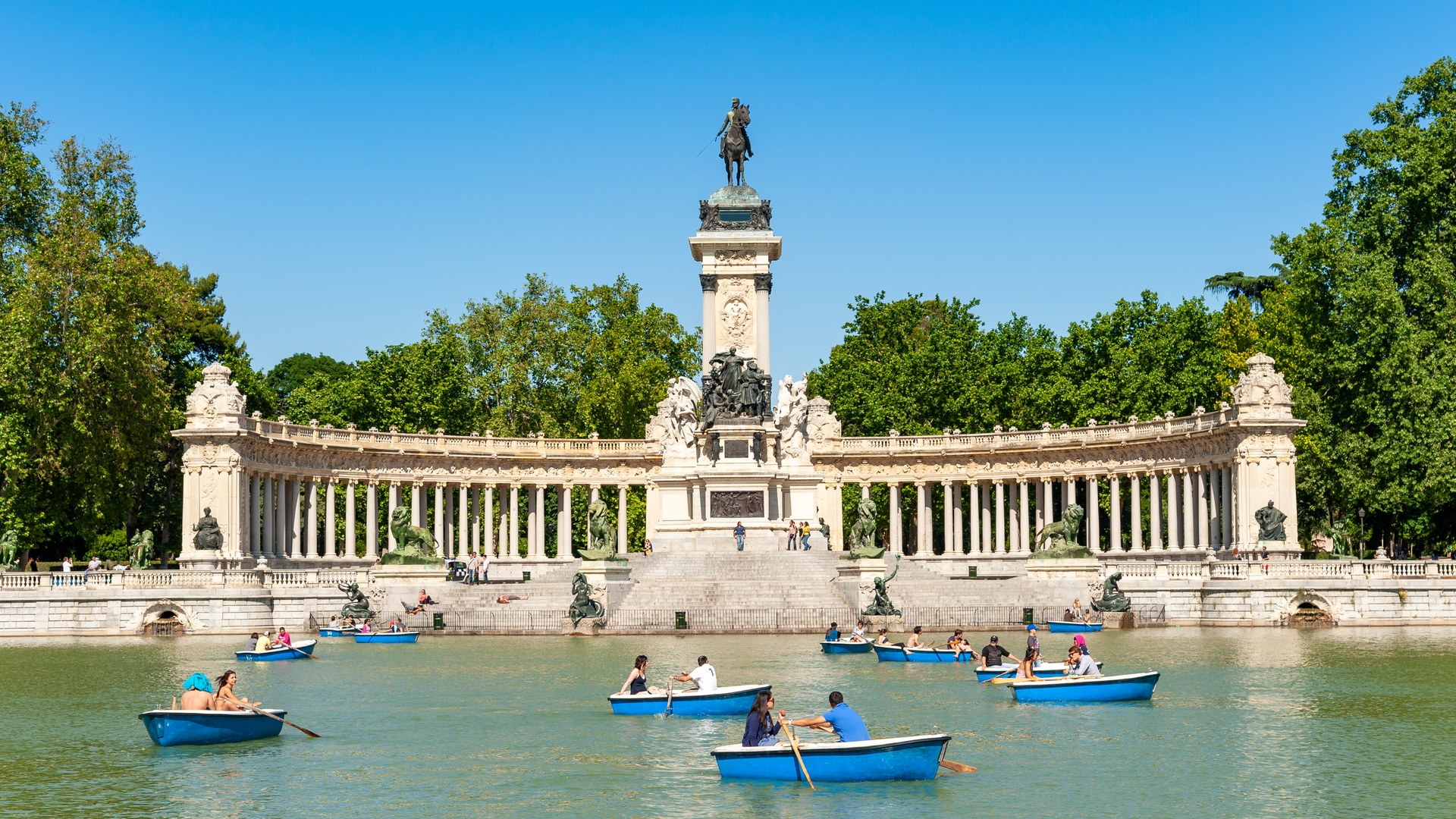 El Retiro Park, Madrid, Spain