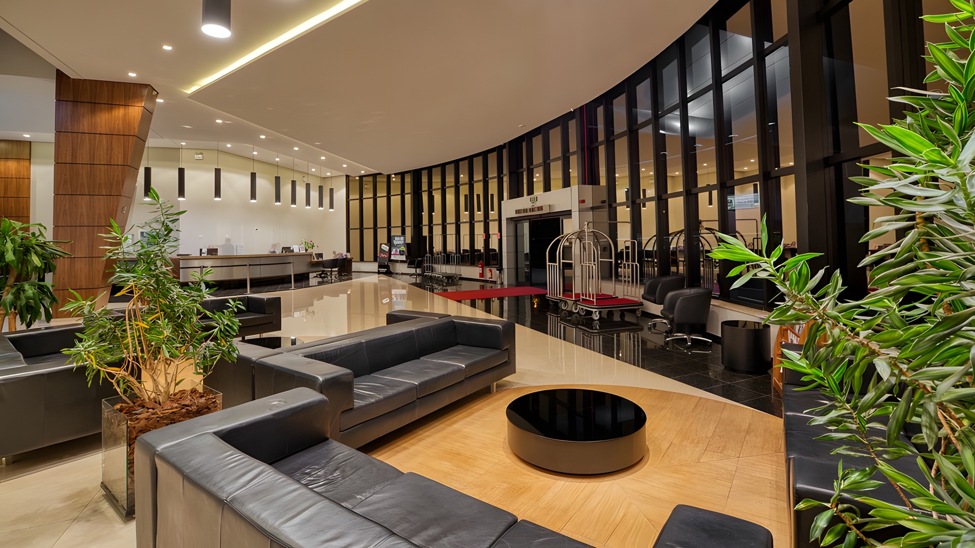 the lobby of the Viale Cataratas Hotel in Foz do Iguaçu, Brazil