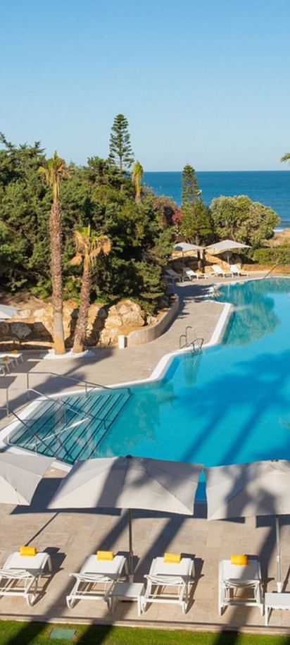 Cadiz Coastline Retreat image 9