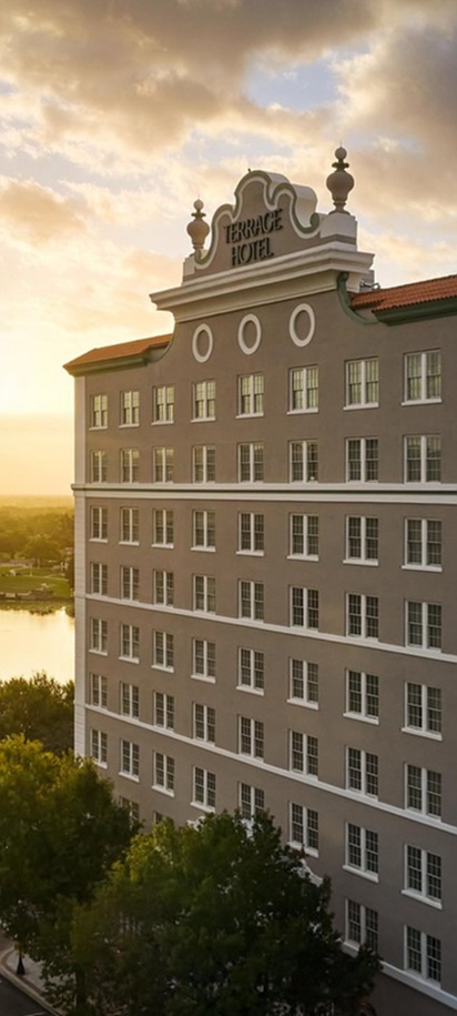 The Terrace hotel Lakeland exterior view