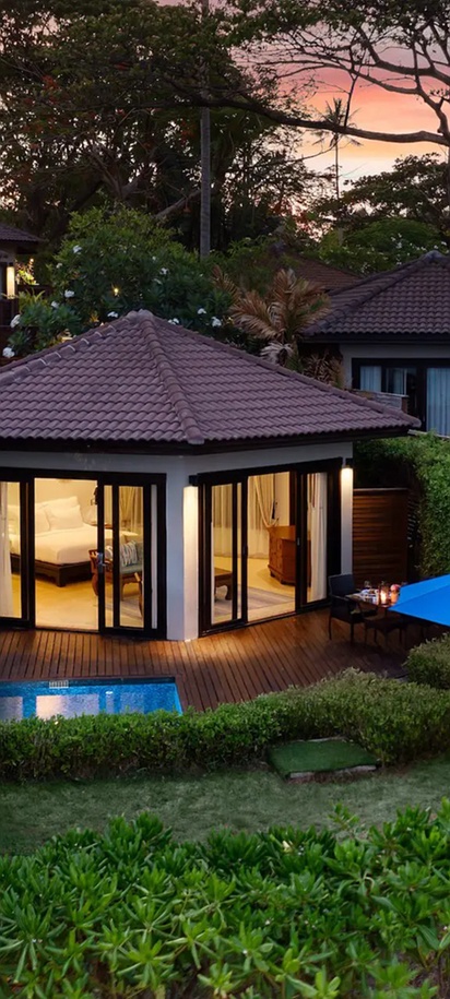 SAii Koh Samui Villas Pool Villa with a private pool and sun terrace