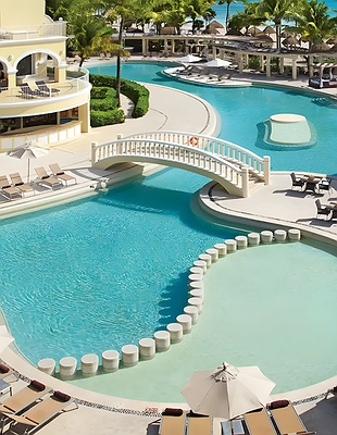 Dreams Tulum Resort & Spa full view