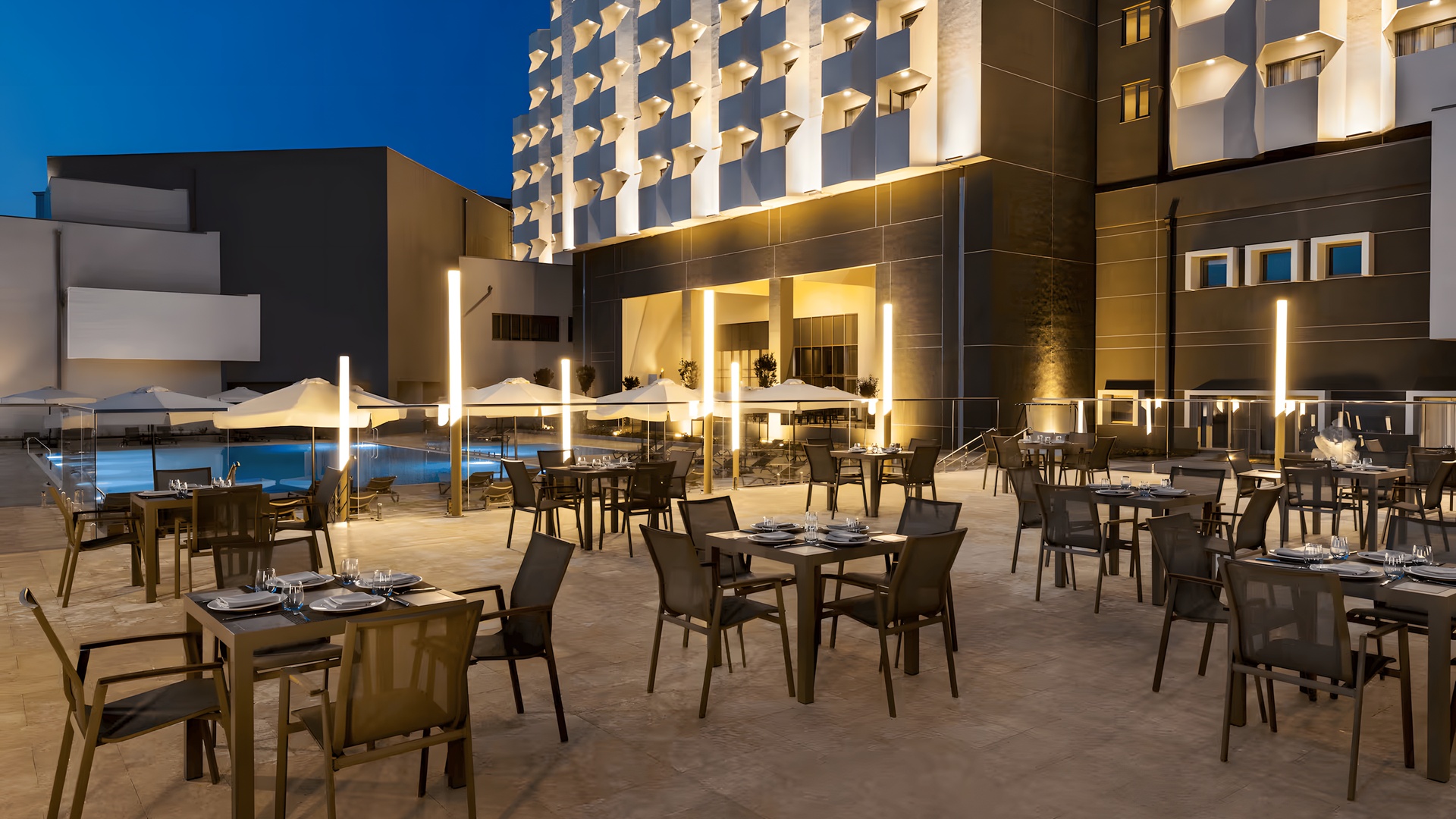outdoor dining area of the Wyndham Bukhara hotel