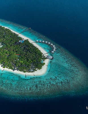 Adaaran Select Meedhupparu resort