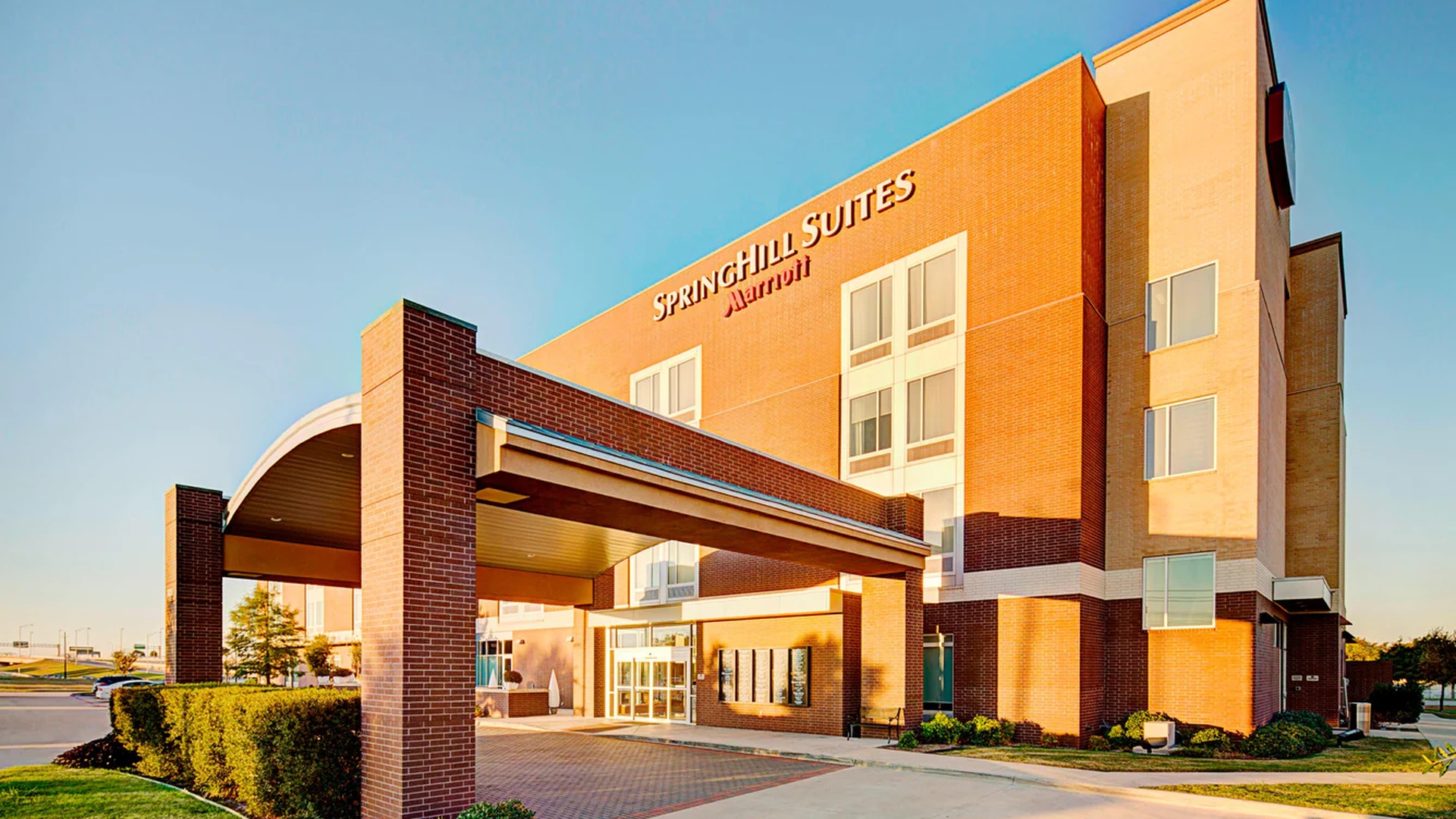 exterior of the SpringHill Suites by Marriott Dallas Richardson/Plano