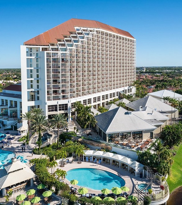 Naples Grande Beach Resort exterior view