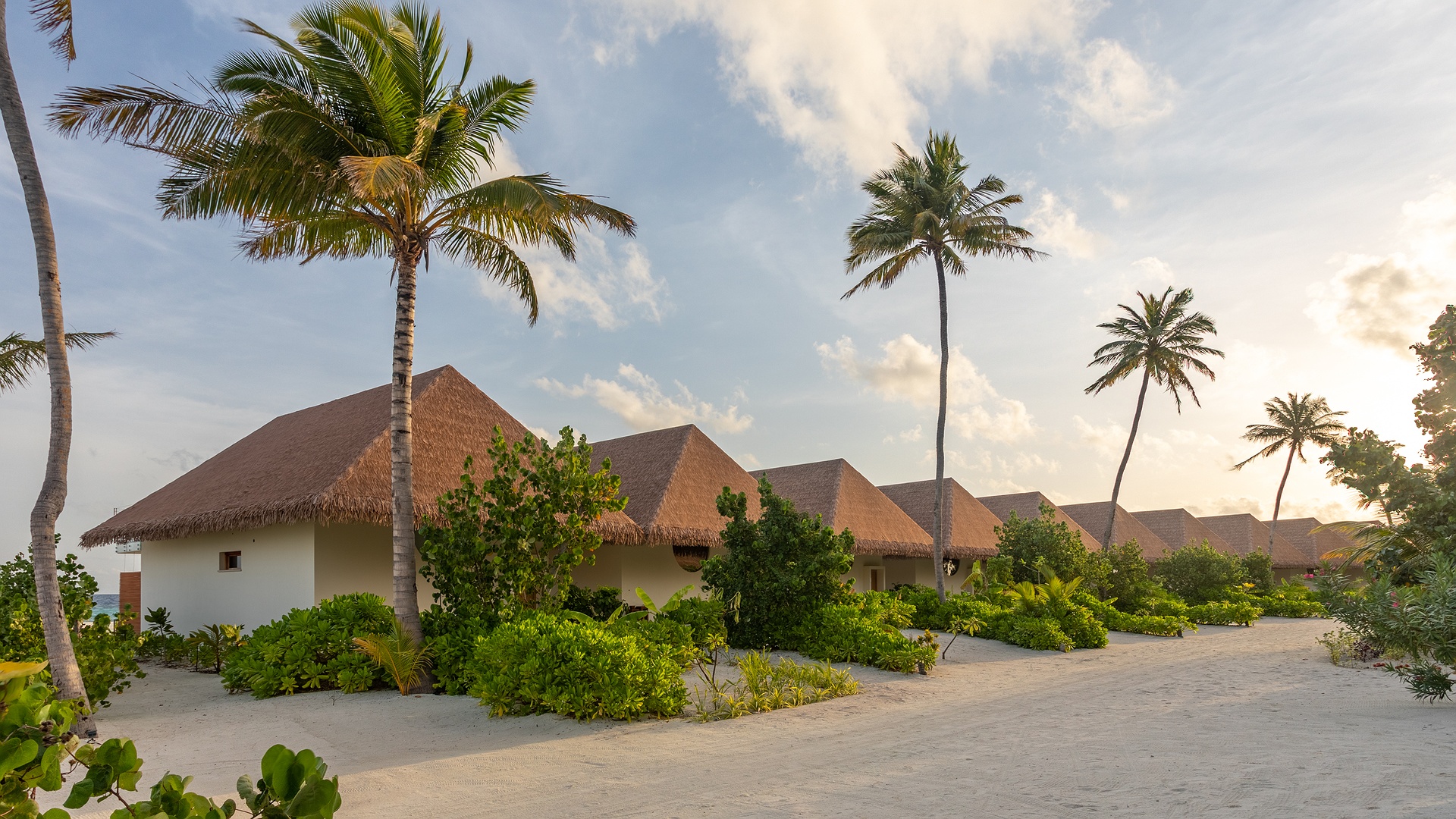 Cinnamon Velifushi Maldives resort villa 