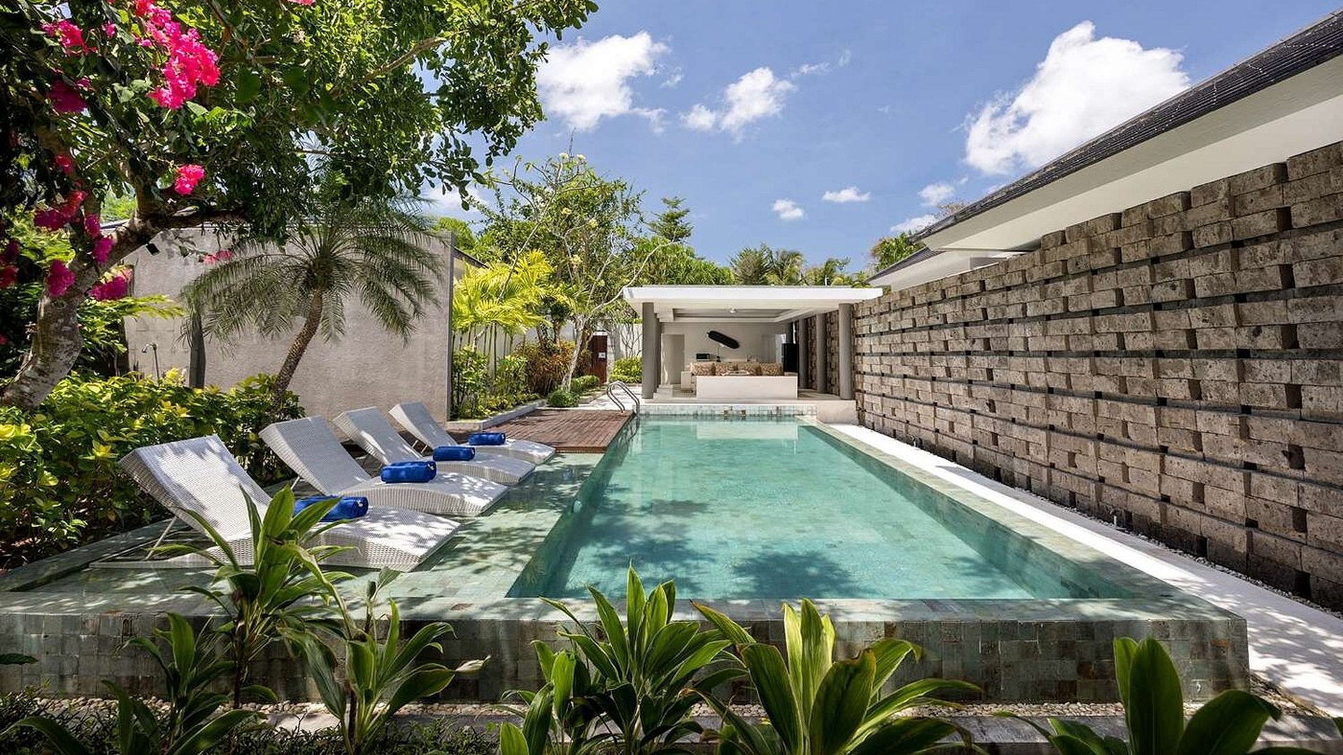 Private pool villa at Cross Bali Breakers