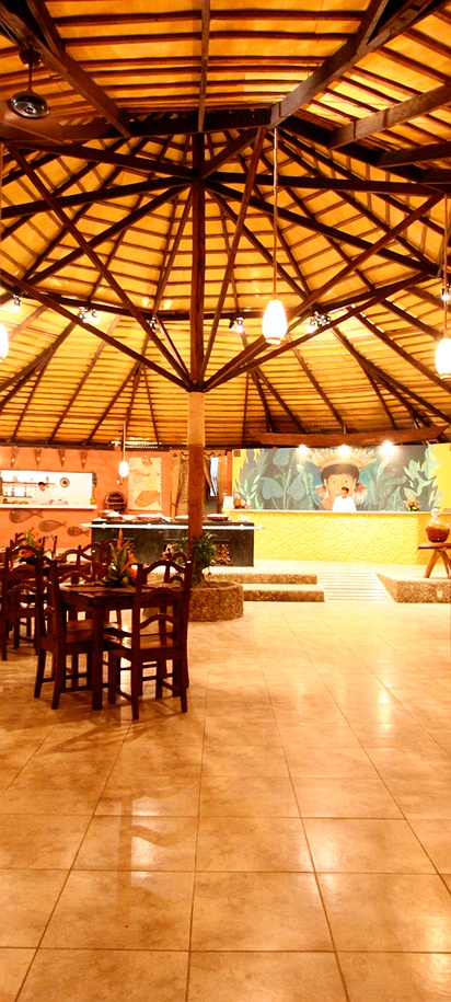 the restaurant or dining area of the Amazon Ecopark Jungle Lodge, located near Manaus, Brazil