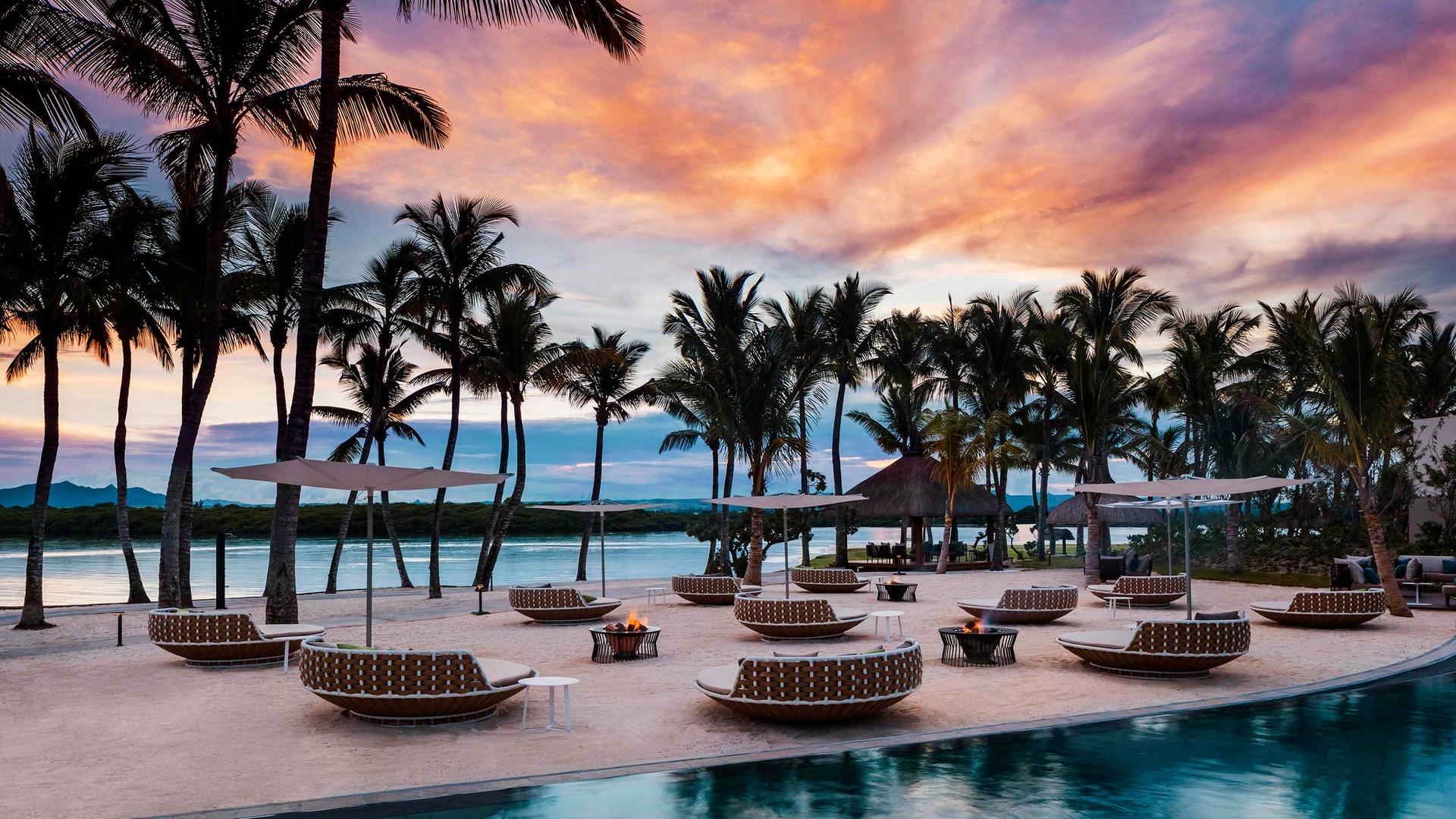 sunset scene at the One&Only Le Saint Géra