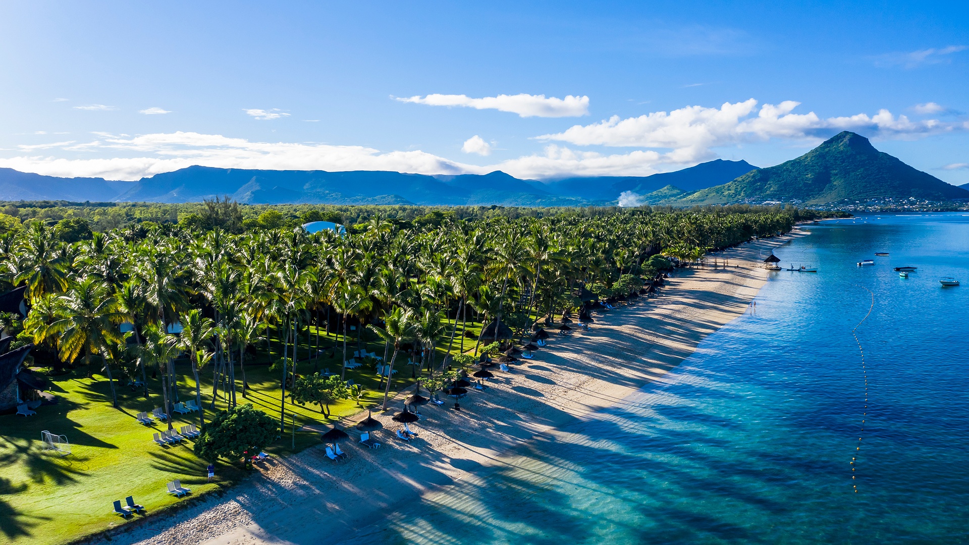 Flic en Flac Beach in Mauritius