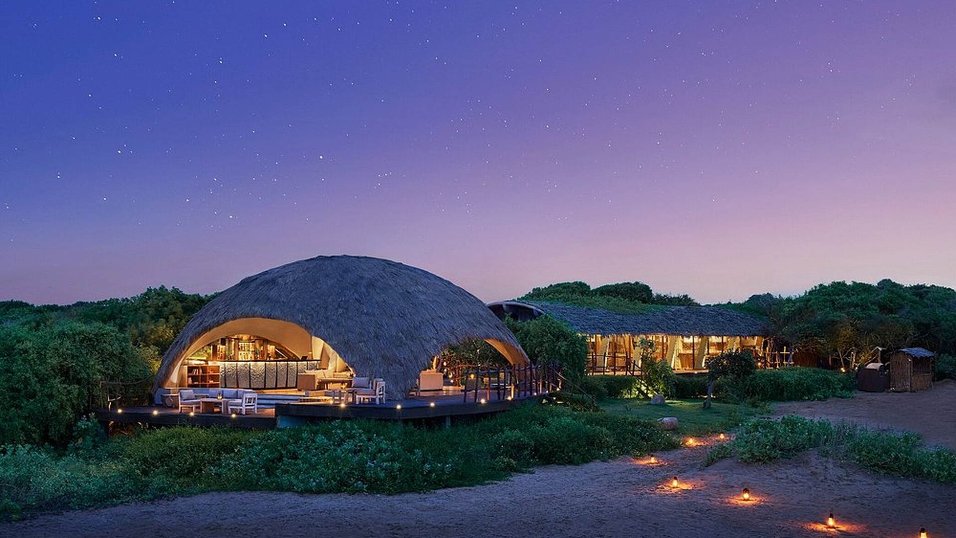 the Uga Chena Huts luxury safari lodge