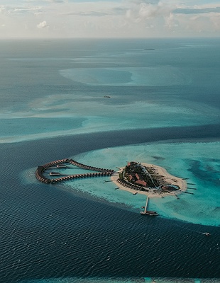 Cinnamon Velifushi Maldives resort