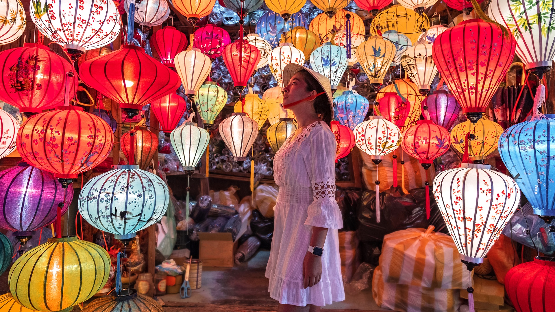 Girl tourist in Vietnam