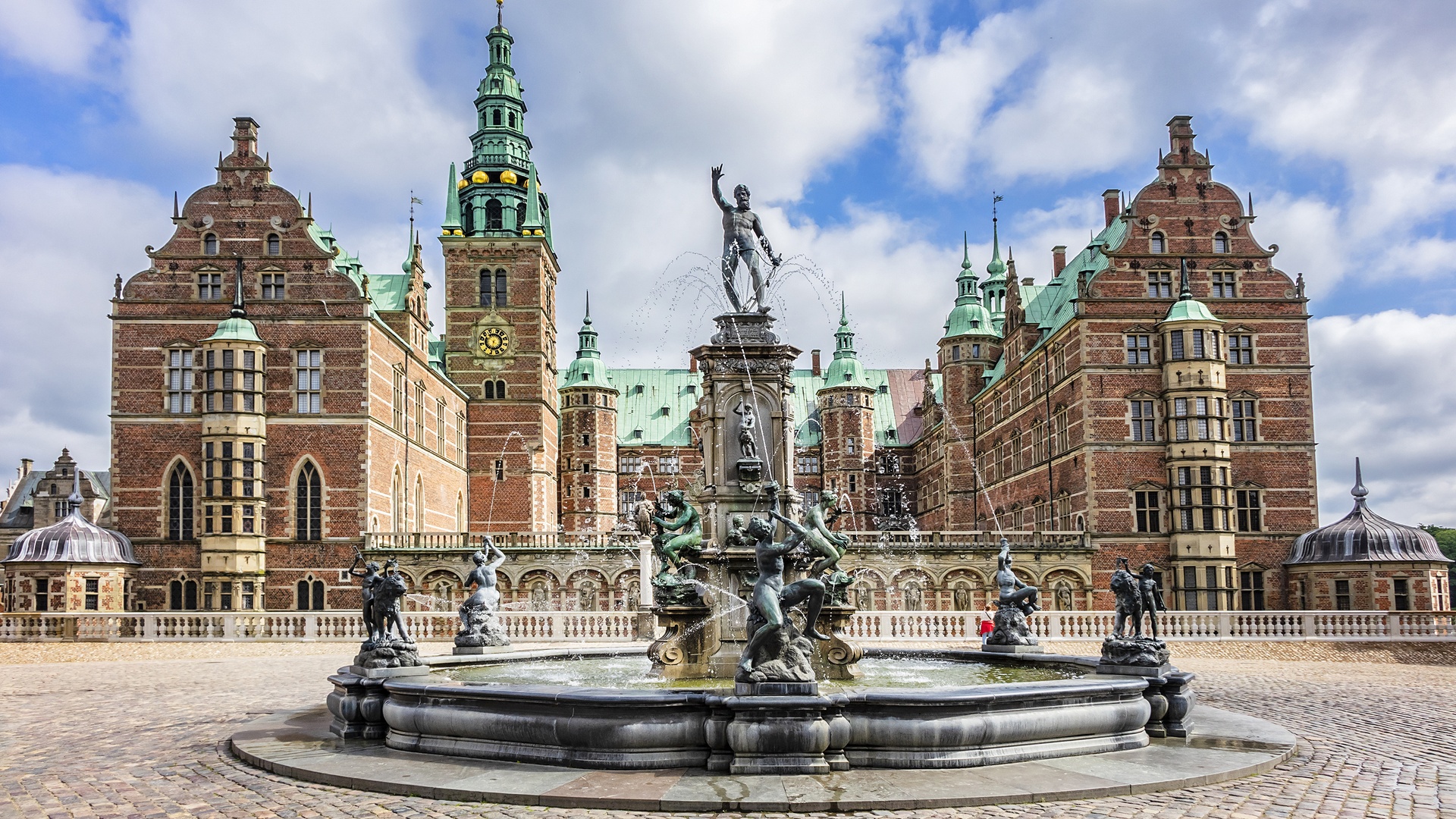 Frederiksborg Castle , Denmark
