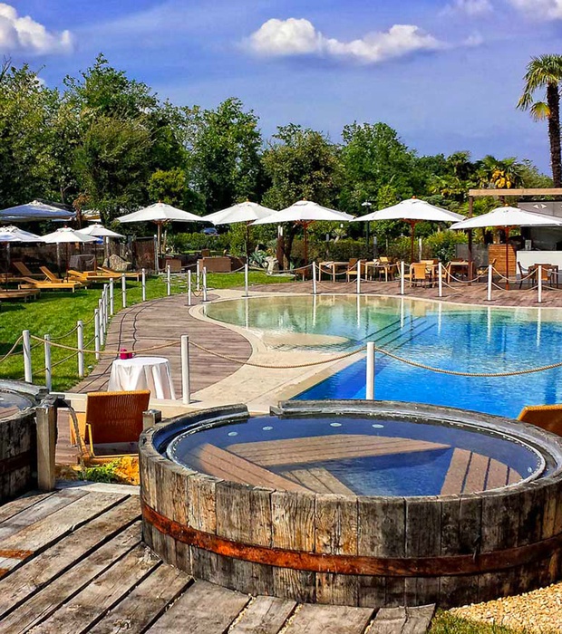 Relais Bellaria Hotel and Congressi pool view