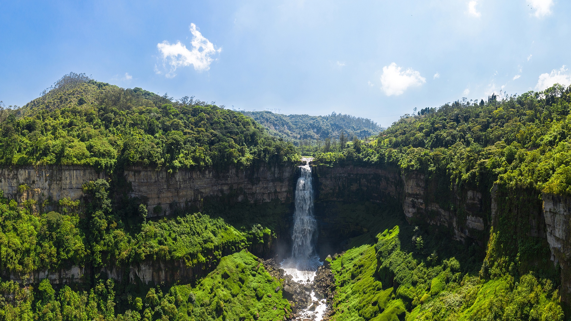 Tequendama Falls (Salto del Tequendama)