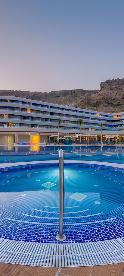 the pool area at the Radisson Blu Resort & Spa, Gran Canaria Mogan