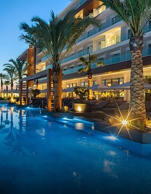 Amanti, Made For Two Hotel pool view