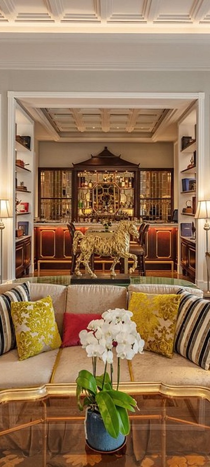 lounge area of the Mia Saigon Luxury Boutique Hotel