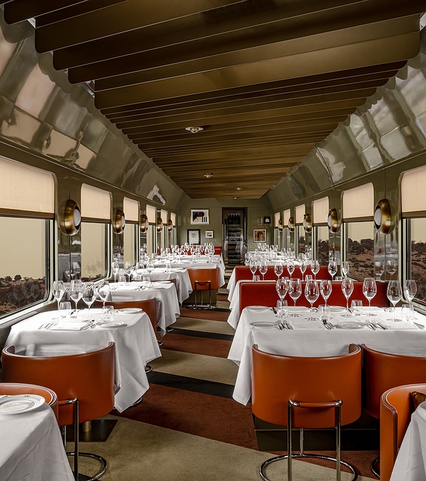 La Dolce Vita Orient Express train dining