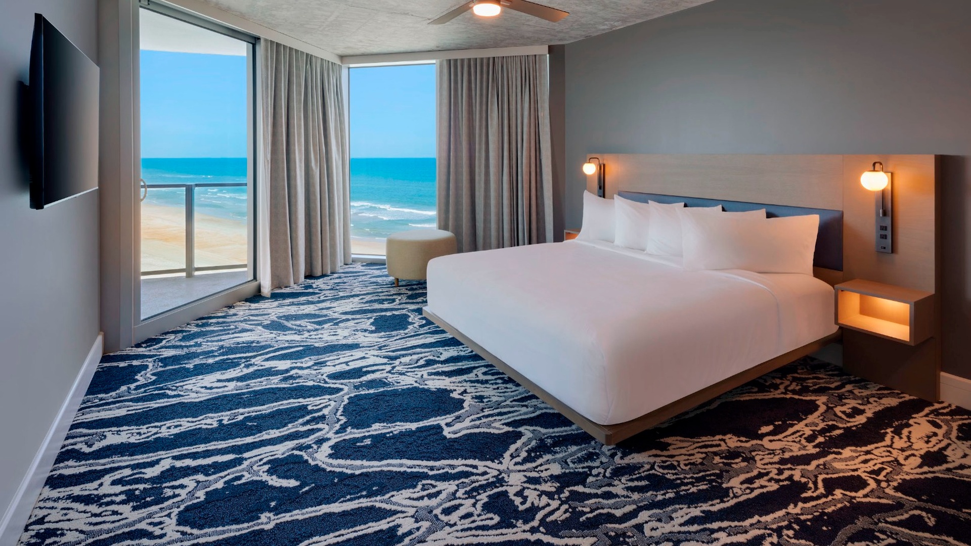 Max Beach resort bedroom