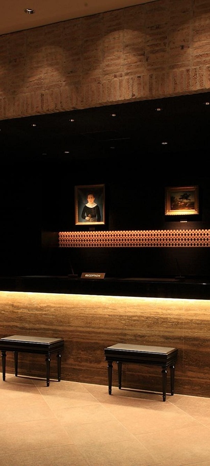 the interior of a bar or lounge area within the Hotel Monterey Grasmere Osaka in Japan