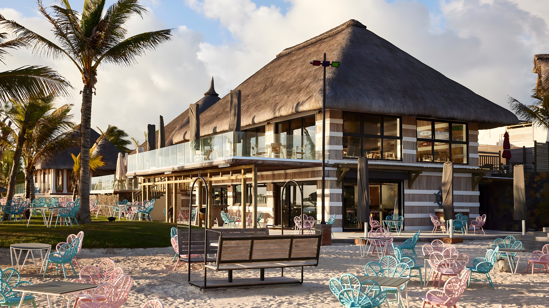 C Mauritius exterior view