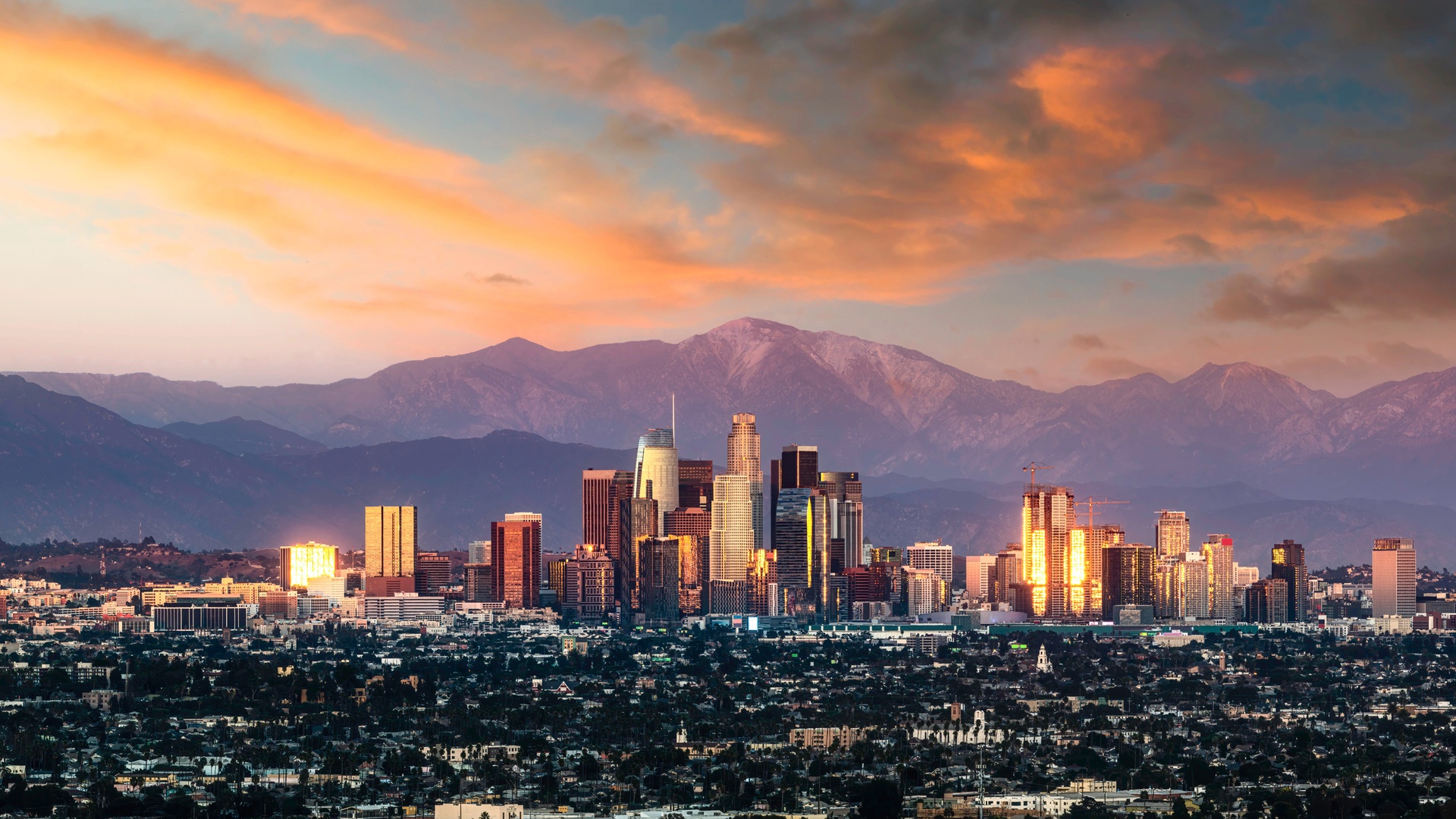 skyline of Los Angeles, California at sunset