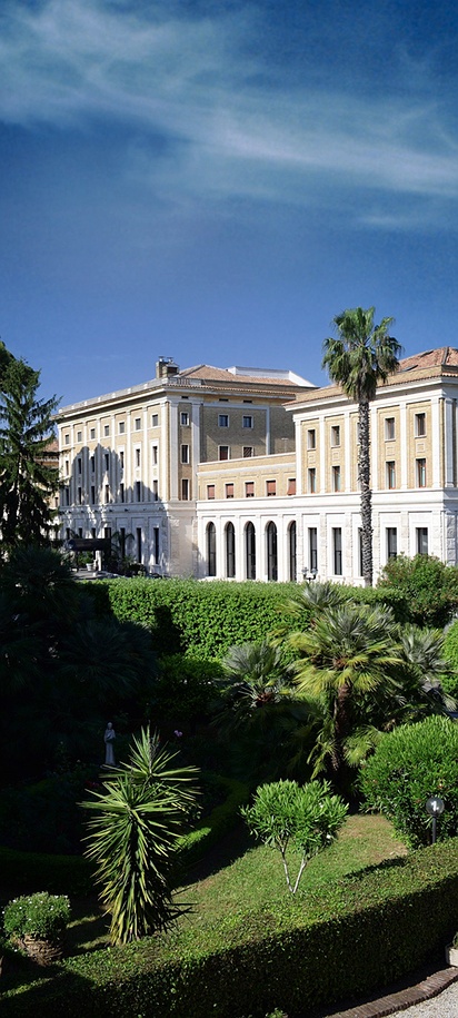 the TH Roma - Carpegna Palace Hotel