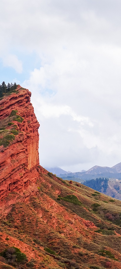 the Jeti-Ögüz Rocks in Kyrgyzstan