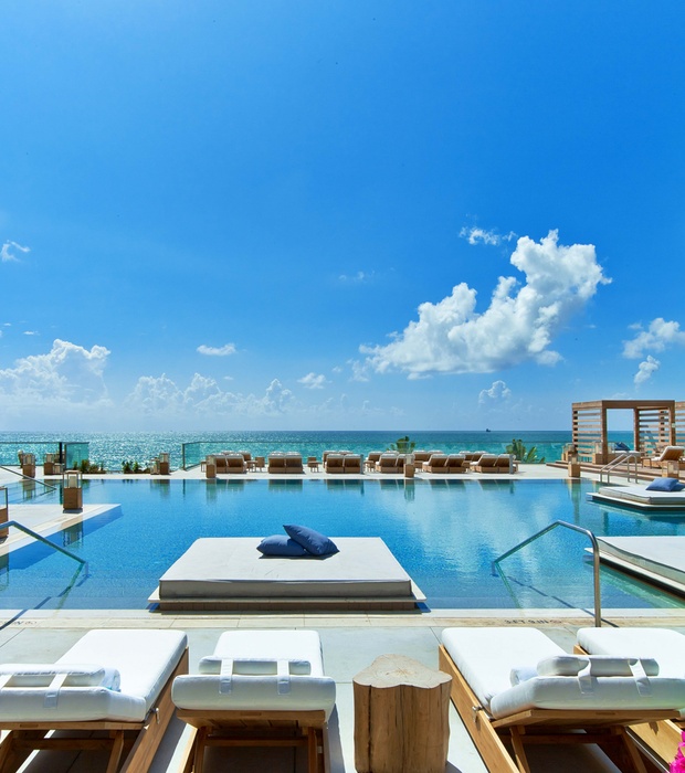 1 Hotel South Beach pool