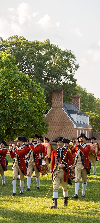 the Colonial Williamsburg Fifes and Drums