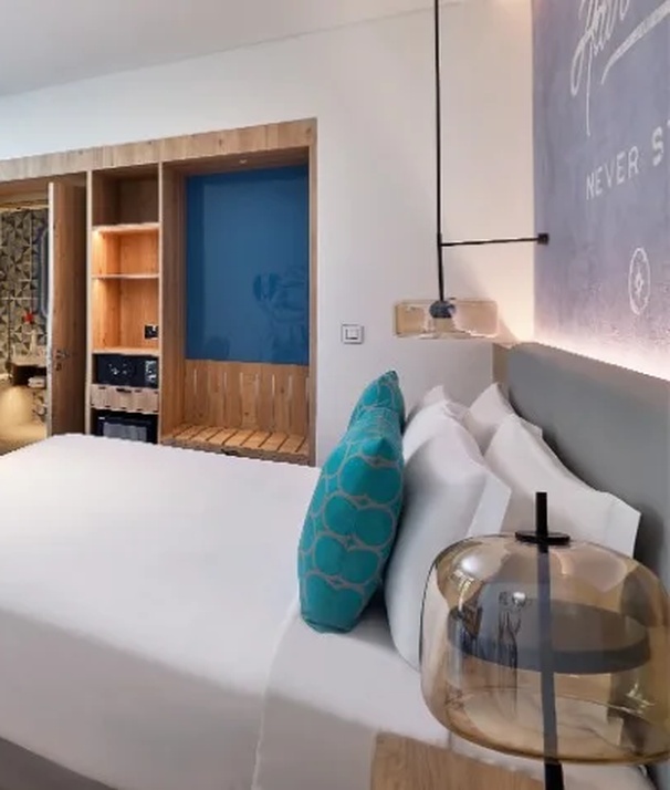 NH Collection Dubai The Palm deluxe family bedroom