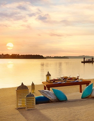 Anantara The Palm full exterior view