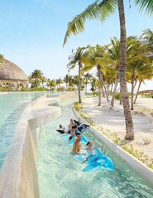 Overwater bungalows in Maldives