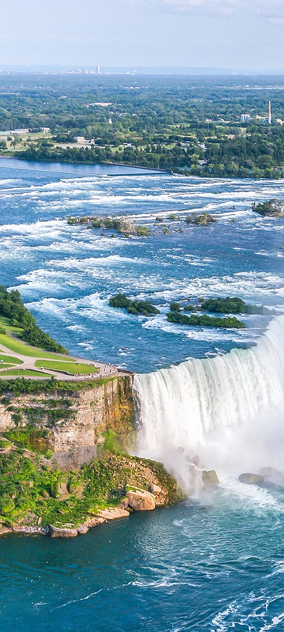 Niagara Falls full view