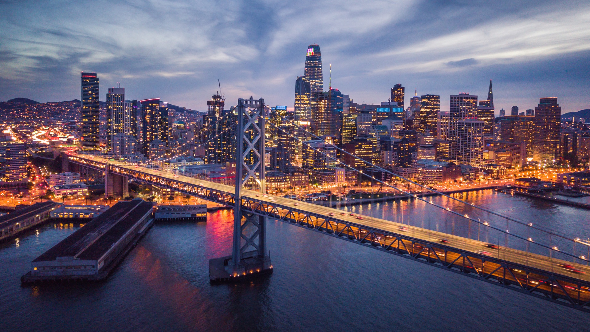 San Francisco skyline at dusk