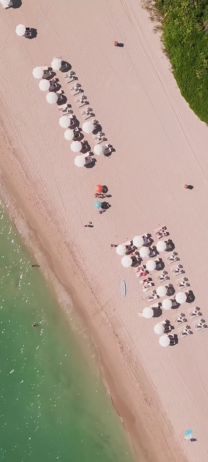 Aerial view of a beach in Miami