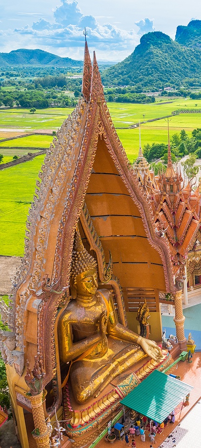 Wat Tham Suea in Thailand