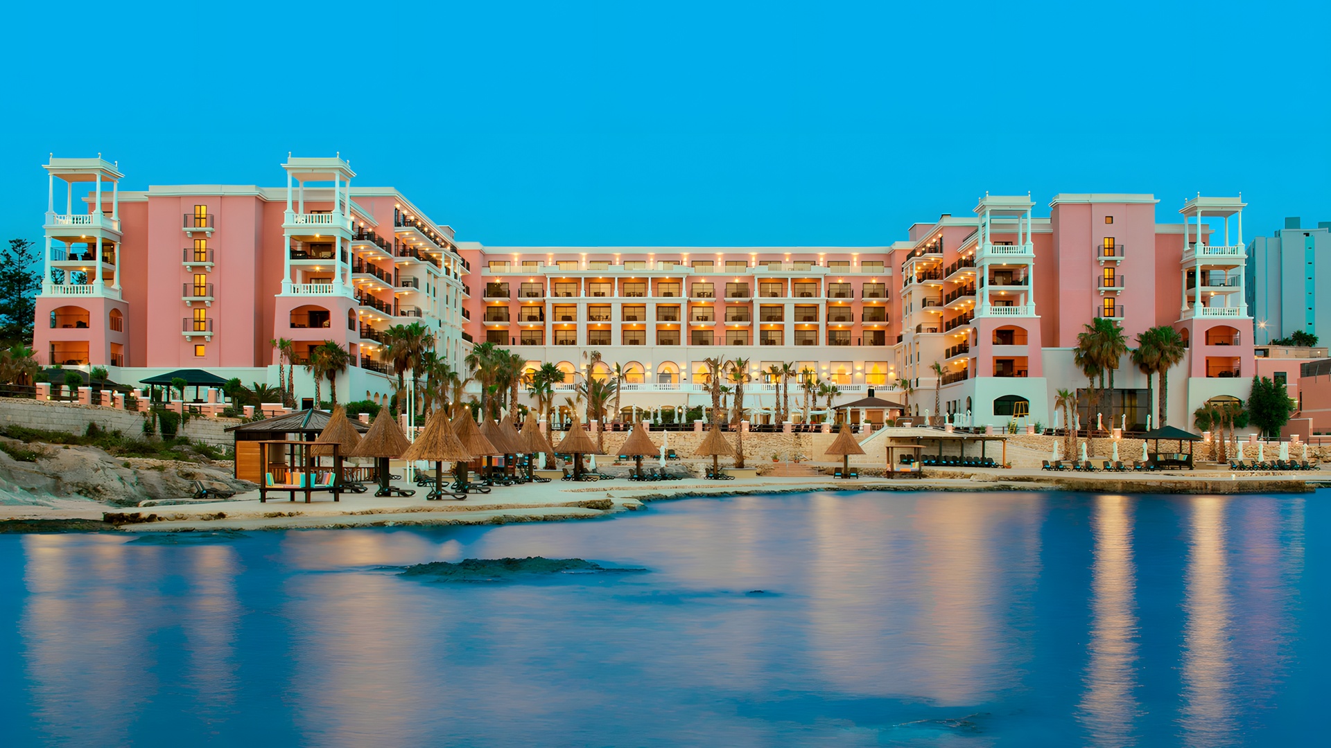  The Westin Dragonara Resort full view