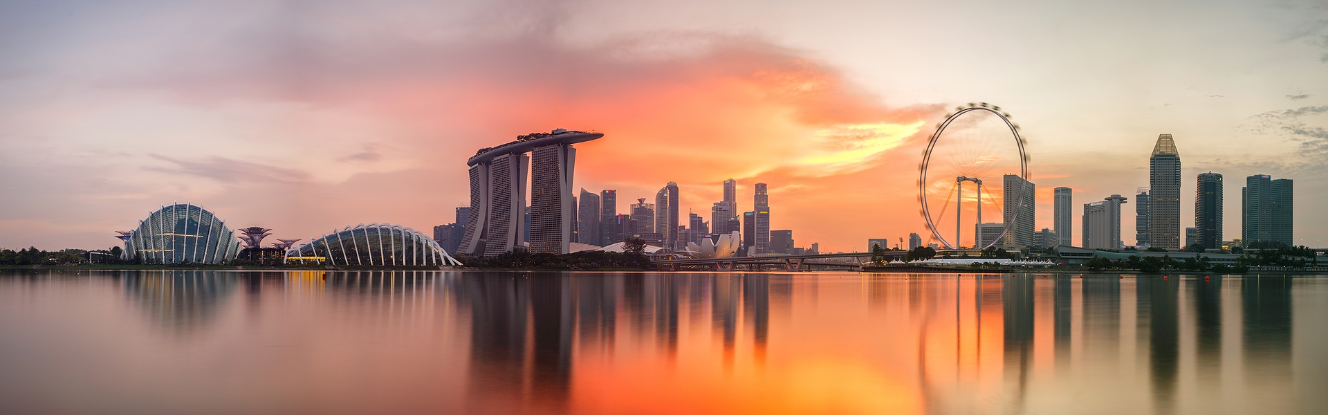 Iconic Singapore skyline at sunset