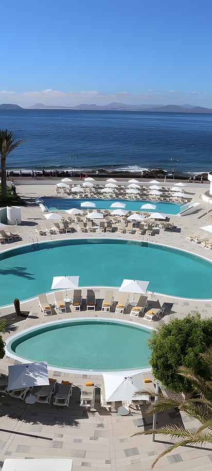 the Iberostar Selection Lanzarote Park, a 5-star beachfront resort located in Playa Blanca