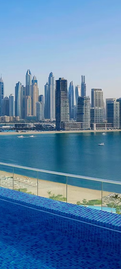 NH Collection Dubai The Palm infinity pool view