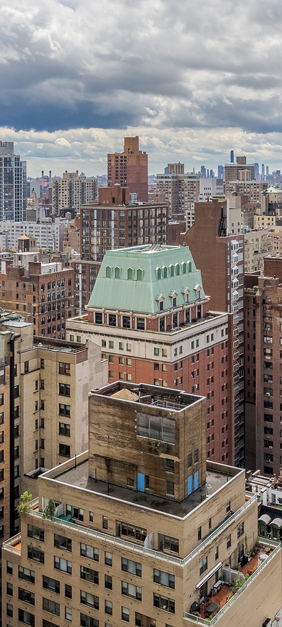 panoramic view of the Manhattan skyline