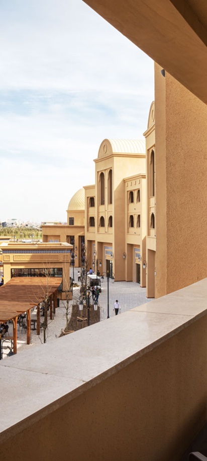 the Jumeirah Mina Al Salam hotel in Dubai